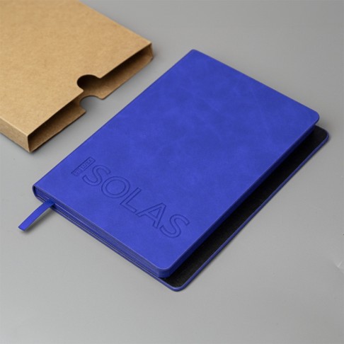Ежедневник недатированный Solas, формат А5, с магнитом синий ройал, кремовый блок в линейку Ежедневник недатированный Solas, формат А5, с магнитом синий ройал, кремовый блок в линейку