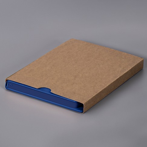 Ежедневник недатированный Solas, формат А5, с магнитом синий ройал, кремовый блок  в линейку