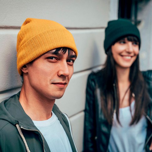 Шапка вязаная 