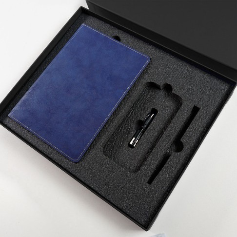 Набор подарочный  EMBER: ежедневник и power bank в коробке  с ложементом