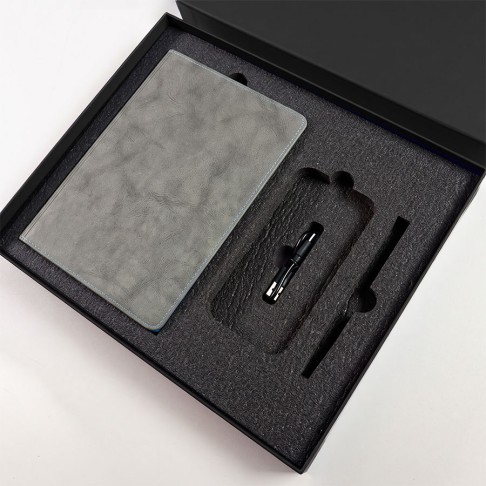 Набор подарочный  EMBER: ежедневник и power bank в коробке  с ложементом