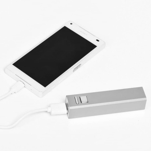 Универсальный аккумулятор Универсальный аккумулятор