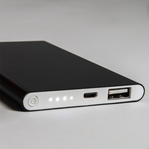 Универсальный аккумулятор Al 4 (4000 мАч), черный, 11х6.9х0,98 см Универсальный аккумулятор Al 4 (4000 мАч), черный, 11х6.9х0,98 см