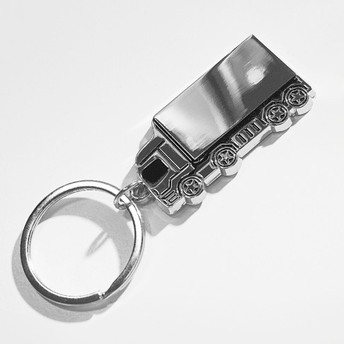 Брелок TITAN TRUCK; 5,4 x 2,7 x 0,4 см; металл; лазерная гравировка Брелок TITAN TRUCK; 5,4 x 2,7 x 0,4 см; металл; лазерная гравировка