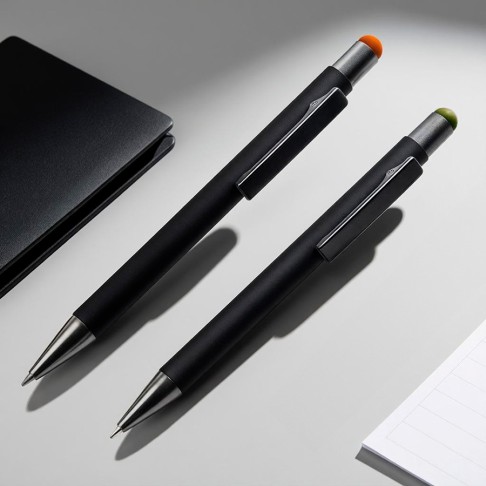 Ручка шариковая FACTOR BLACK со стилусом, черный/зеленый, металл, пластик, софт-покрытие