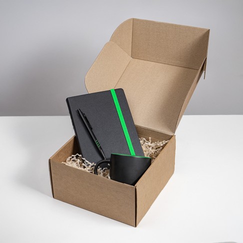 Набор подарочный HYPER: кружка, ежедневник, ручка; черный/зеленый Набор подарочный HYPER: кружка, ежедневник, ручка; черный/зеленый