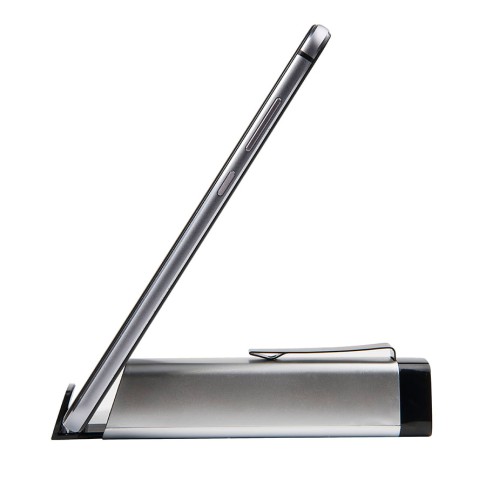 Универсальный аккумулятор 