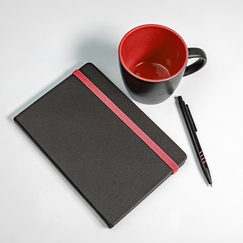 Набор подарочный HYPER: кружка, ежедневник, ручка; черный/красный Набор подарочный HYPER: кружка, ежедневник, ручка; черный/красный