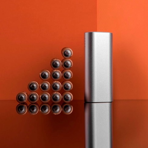 Универсальный аккумулятор Универсальный аккумулятор