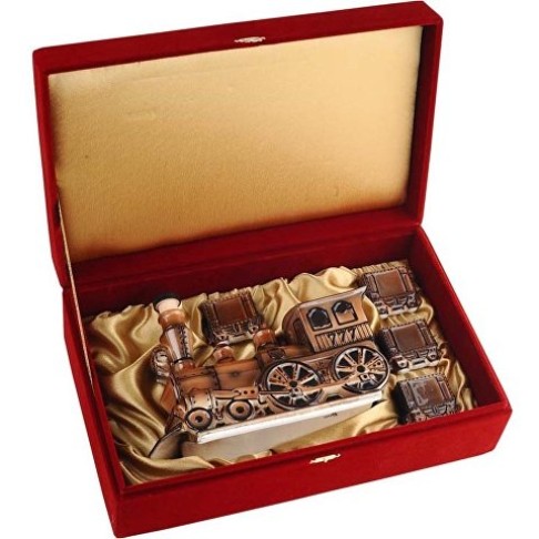 Набор для водки «Железнодорожный состав» Набор для водки «Железнодорожный состав»