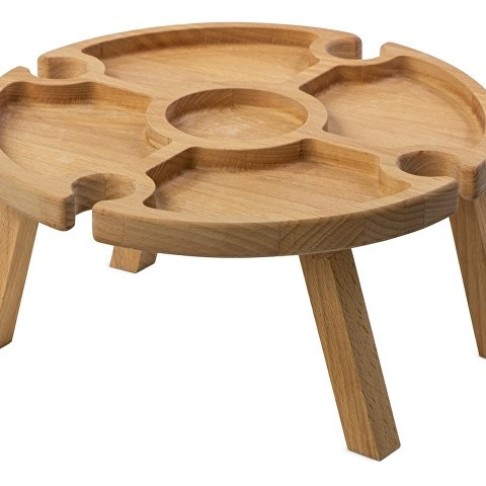 Деревянный столик на складных ножках 