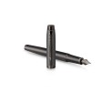 Перьевая ручка Parker IM Monochrome Black, перо:F, цвет чернил: blue, в подарочной упаковке.