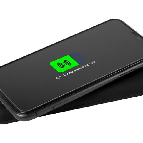 Внешний беспроводной аккумулятор c QC/PD 