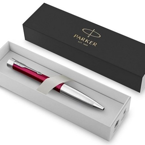 Шариковая ручка Parker Urban Vibrant Magenta CT, стержень: M, цвет чернил: blue, в подарочной упаковке. Шариковая ручка Parker Urban Vibrant Magenta CT, стержень: M, цвет чернил: blue, в подарочной упаковке.
