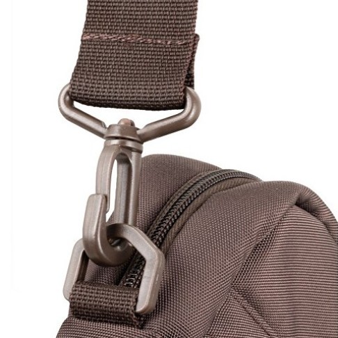 RIVACASE 8235 brown сумка для ноутбука 15,6