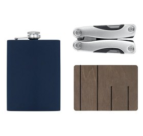 Набор с мультитулом и фляжкой 