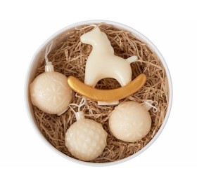 Набор свечей в подарочной коробке 