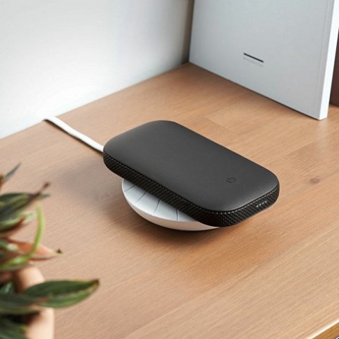 Внешний аккумулятор с беспроводной колонкой Powersound, черный