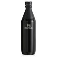 Бутылка для воды Stanley All Day Slim объемом 600 мл - черный глянцевый