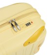 Чемодан TORBER В Отпуск, желтый, ABS-пластик, 36 х 22 х 55 см, 31 л, 2,4 кг Чемодан TORBER В Отпуск, желтый, ABS-пластик, 36 х 22 х 55 см, 31 л, 2,4 кг
