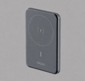 Внешний АКБ NRG MageSafe Alum 5000 мА-ч, 15Вт QI, серый, Deppa Внешний АКБ NRG MageSafe Alum 5000 мА-ч, 15Вт QI, серый, Deppa